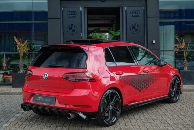 Volkswagen GOLF 2.0 TSI GTI TCR 290pk Panoramadak STAGE 3 475PK Dynaudio Volleder Performance pack DCC 19" LMV