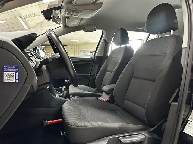 Volkswagen GOLF Variant 1.0 TSI Comfortline/ Facelift/ DAB+/ Apple + Android/ 16'' LMV/ Navi/ Clima/ Adaptive Cruise/ Bluetooth/ Armsteun/ Multi. LEDER. Stuur/ Mistl./ PDC V+A/ LED Dagrijverl.