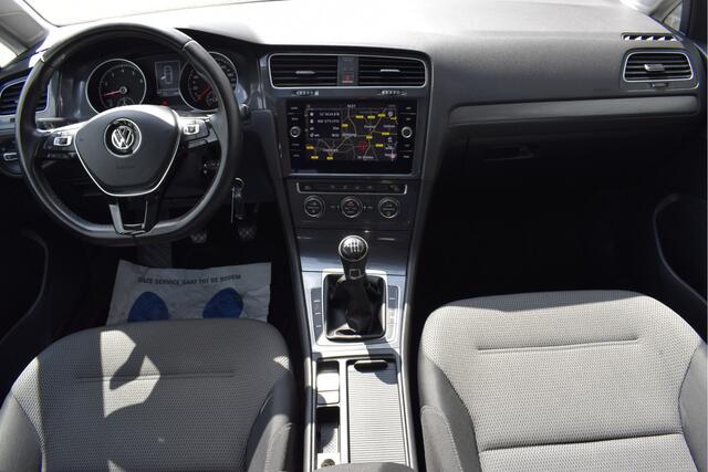 Volkswagen GOLF 1.0 TSI Comfortline Adaptive cruise, Navi, Carplay,