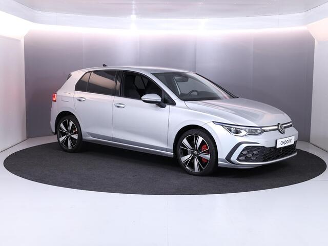 Volkswagen GOLF 1.4 eHybrid GTE 245 pk Automaat (DSG) | Verlengde garantie | Navigatie | Parkeersensoren | Achteruitrijcamera | Matrix LED koplampen | Adaptieve cruise control |
