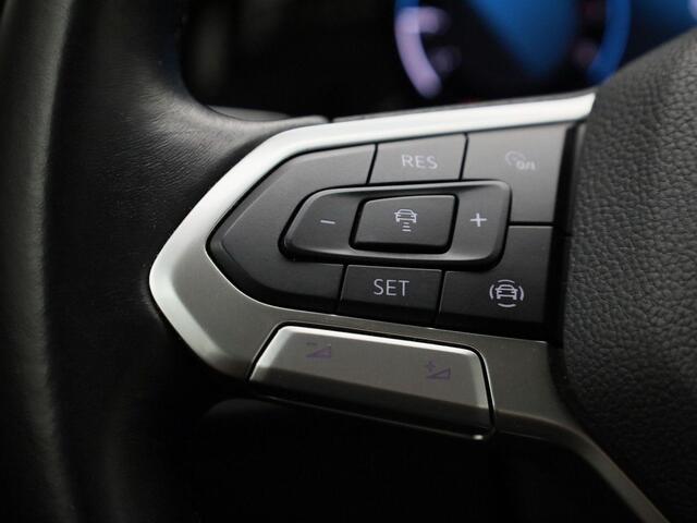 Volkswagen GOLF Variant 1.0TSI/110PK Life · Navigatie · Trekhaak · Parkeersensensoren