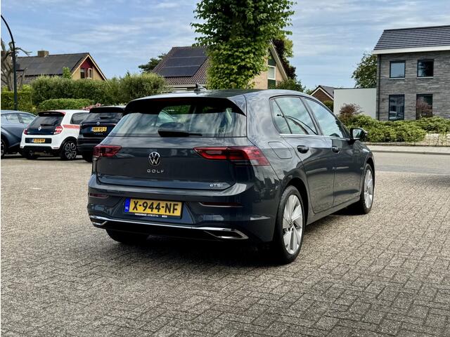Volkswagen GOLF 1.5 eTSI 150PK Style DSG IQ Sfeer Navi Stoelverwarming