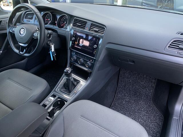 Volkswagen GOLF Variant 1.0 111PK TSI Comfortline Navi, Trekhaak, LED, Rijklaar met beurt & garantie!