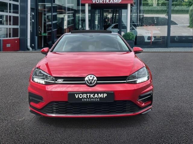 Volkswagen GOLF 1.4 TSI DSG R-LINE PANO-DAK/NAVI/ACC/CARPLAY/STOELVERW/ACTIVE-INFO-DASH