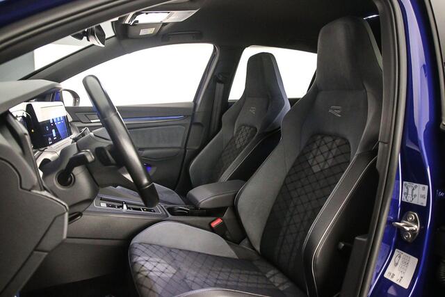 Volkswagen GOLF R-Line 1.5 eTSI 150pk DSG Automaat Adaptive cruise control, Head up display, Achteruitrijcamera, LED koplampen, Stuurwiel verwarmd, Parkeersensoren, Navigatie, Stoelverwarming