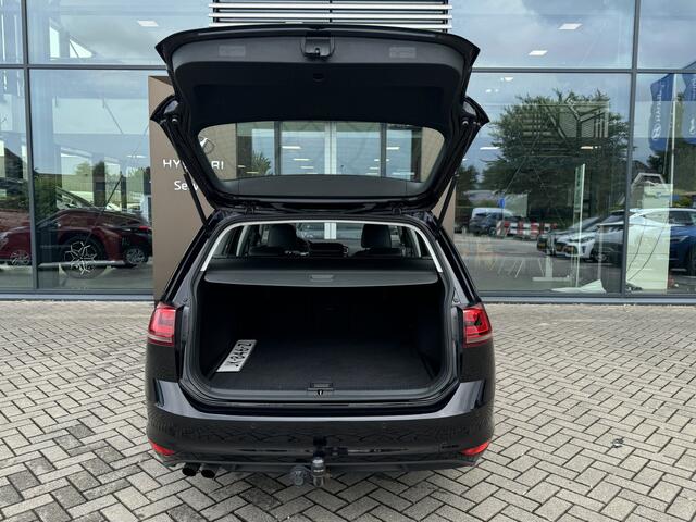 Volkswagen GOLF Variant 1.4 TSI Connected Series | DSG automaat | Navigatie | Trekhaak
