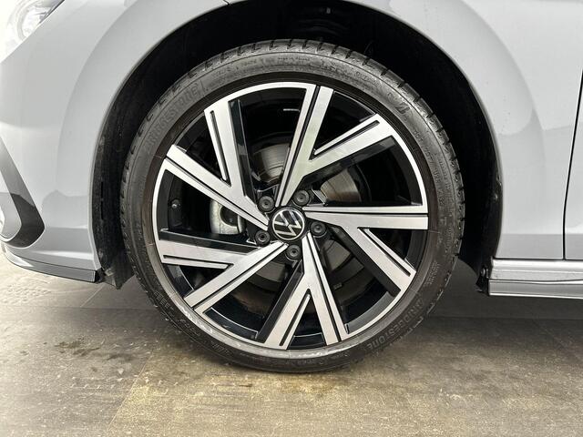 Volkswagen GOLF 1.5 eTSI R-Line Pano ACC Lane Sfeer