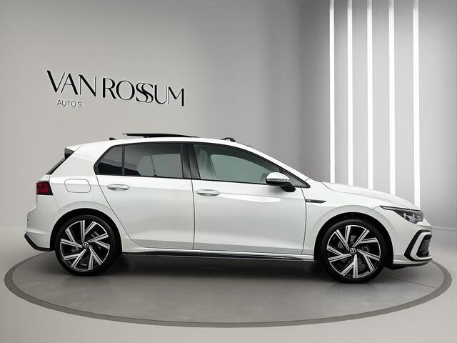 Volkswagen GOLF 1.5 eTSI R-Line Pano ACC IQ Camera Sfeer