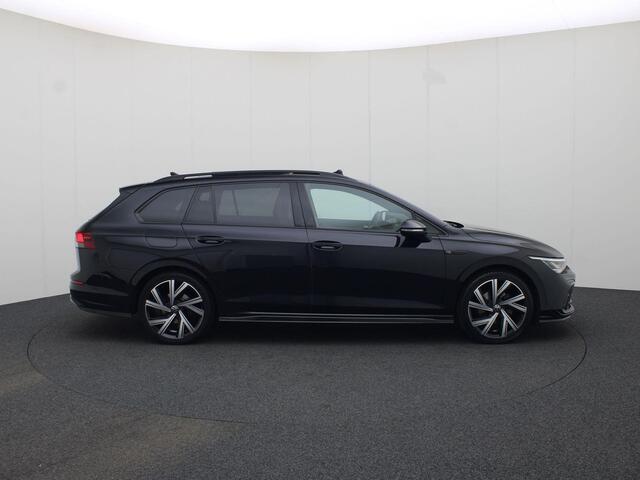 Volkswagen GOLF Variant 1.5eTSI/150PK DSG R-Line · Panoramadak · Navigatie · Parkeersensoren