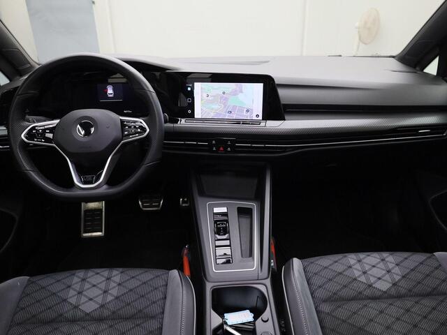 Volkswagen GOLF Variant 1.5eTSI/150PK DSG R-Line · Panoramadak · Navigatie · Parkeersensoren