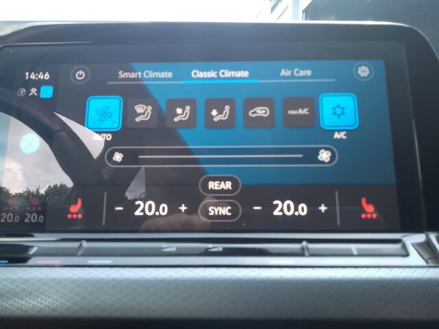 Volkswagen GOLF 2.0 TDI Style Automaat/ Led/ Trekhaak/ Stuur en stoelverwarming
