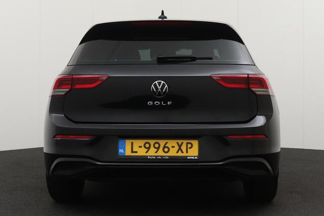 Volkswagen GOLF 1.0 111 PK TSI Business Carplay Navi Adapt. Cruise Climate