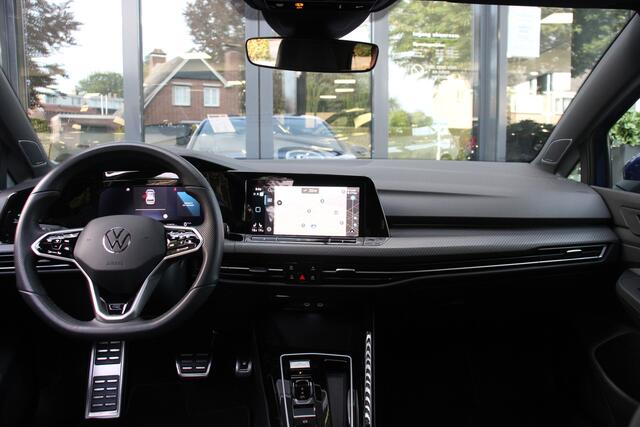 Volkswagen GOLF 1.5 eTSI R-Line Business Navi/Camera/Keyless/Harman Kardon/Head-up/Sfeerverlichting/IQ/Matrix/Panoramadak