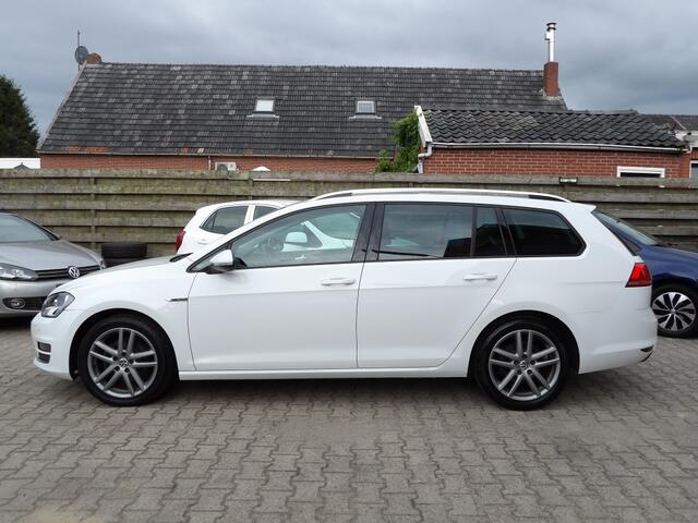 Volkswagen GOLF 1.4 TSI Lounge Bluemotion