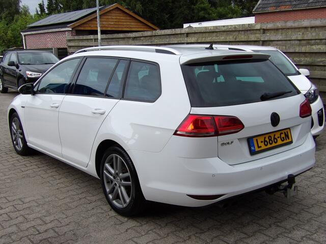 Volkswagen GOLF 1.4 TSI Lounge Bluemotion