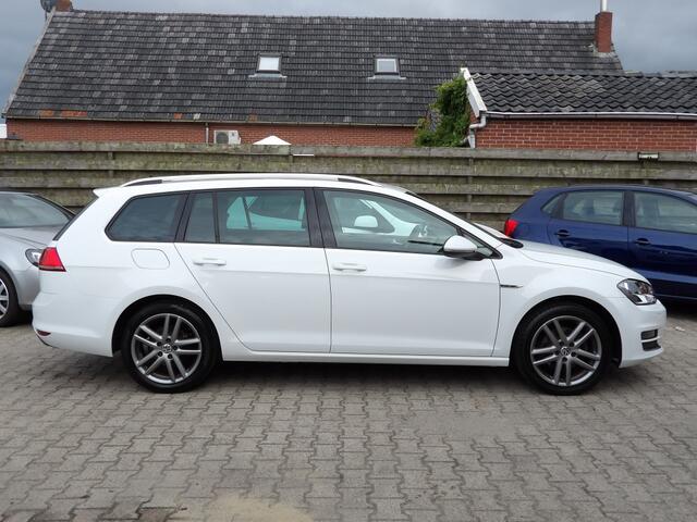 Volkswagen GOLF 1.4 TSI Lounge Bluemotion