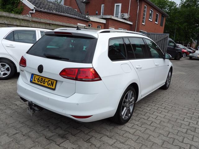 Volkswagen GOLF 1.4 TSI Lounge Bluemotion