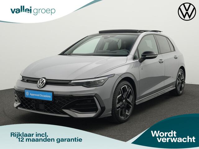 Volkswagen GOLF 1.5 eTSI 150 pk DSG R-Line | Panoramadak | Rondomzicht camera | IQ Light | Head-up display
