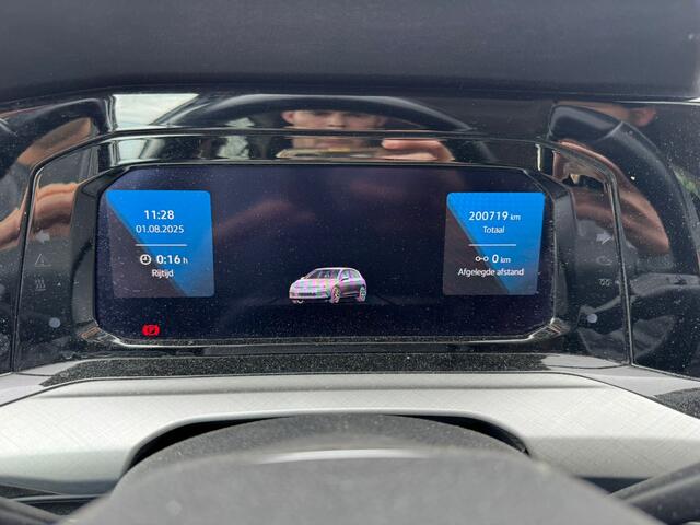 Volkswagen GOLF 1.5 TSI Life