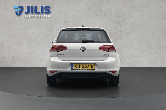 Volkswagen GOLF 1.2 TSI Highline | Camera | Apple carplay | Sportstoelen | Cruise control