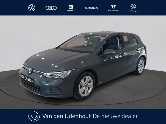 Volkswagen GOLF 1.0 eTSI Life Multimedia pakket | Comfort pakket |