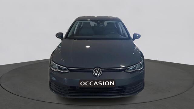 Volkswagen GOLF 1.0 eTSI Life Multimedia pakket | Comfort pakket |