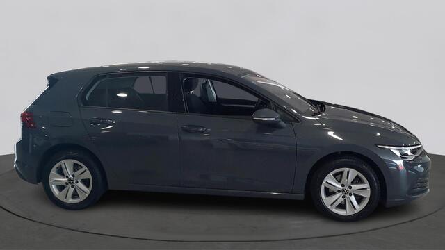 Volkswagen GOLF 1.0 eTSI Life Multimedia pakket | Comfort pakket |