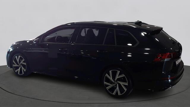 Volkswagen GOLF Variant 1.5 eTSI R-Line | LED + | Panoramadak | 18" |