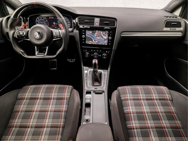 Volkswagen GOLF 2.0 TSI GTI Performance 230Pk Automaat (VIRTUAL COCKPIT, APPLE CARPLAY, GROOT NAVI, KEYLESS, ADAPTIVE CRUISE, SPORTSTOELEN, GETINT GLAS, SPORTSTUUR, PARKEERSENSOREN, NIEUWSTAAT)