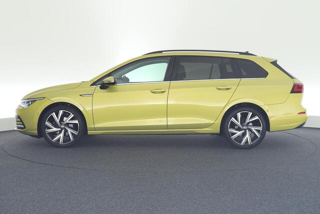 Volkswagen GOLF Variant 1.5 TSI 130pk H6 Style Trekhaak Navigatie ACC PDC IQ.Light Stoelmassage