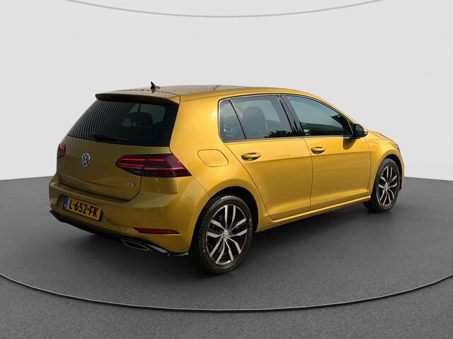 Volkswagen GOLF 1.4 TSI Highline Business R | Virtual | R-Line | LED