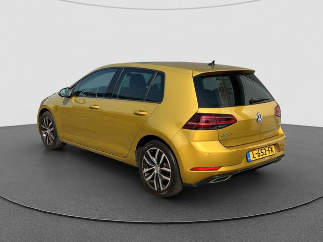 Volkswagen GOLF 1.4 TSI Highline Business R | Virtual | R-Line | LED