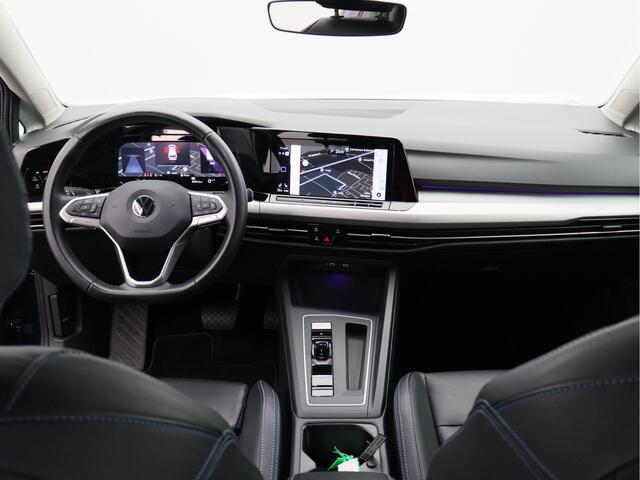 Volkswagen GOLF Variant 1.0 eTSI Life Business/ leder/ afneembare trekhaak/ zeer mooi!