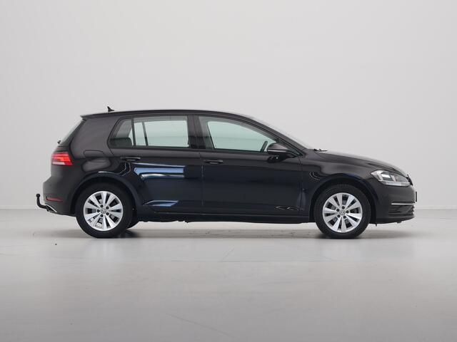 Volkswagen GOLF 1.0 TSI 110pk DSG Comfortline Navigatie Trekhaak Camera Acc 335