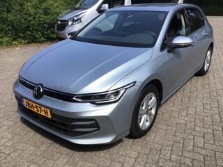 volkswagen-golf-1.5-etsi-life-editi