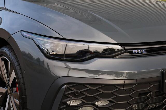Volkswagen GOLF GTE eHybrid Leder l Pano l Trekhaak l Head-up l 18