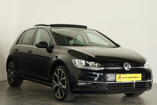 Volkswagen GOLF 1.0 TSI Comfortline Panorama / Opendak / ACC / CarPlay / Cam