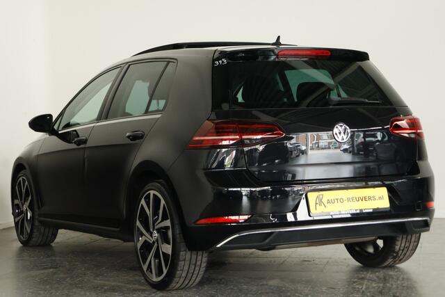 Volkswagen GOLF 1.0 TSI Comfortline Panorama / Opendak / ACC / CarPlay / Cam