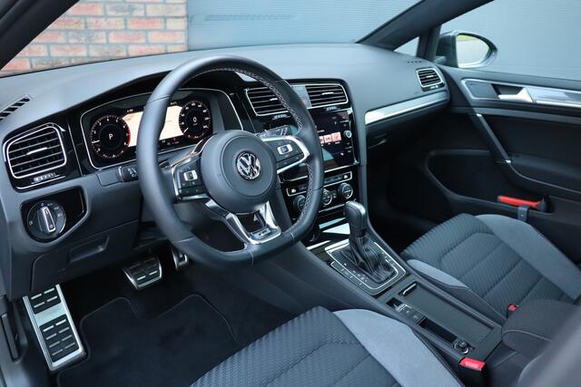 Volkswagen GOLF Variant 1.5 TSI Highline Business 2x R-line, Pano, Trekhaak