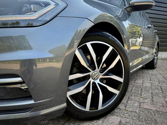 Volkswagen GOLF 1.5 TSI Highline Business R VIRTUAL|ACC|CAMERA|CARPLAY