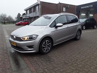 volkswagen-golf-sportsvan-1.4-tsi-s