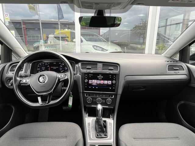 Volkswagen GOLF 1.0 TSI Comfortline | AUTOMAAT | ACC | DAB | PDC voor en achter | Digitaal display | NAP