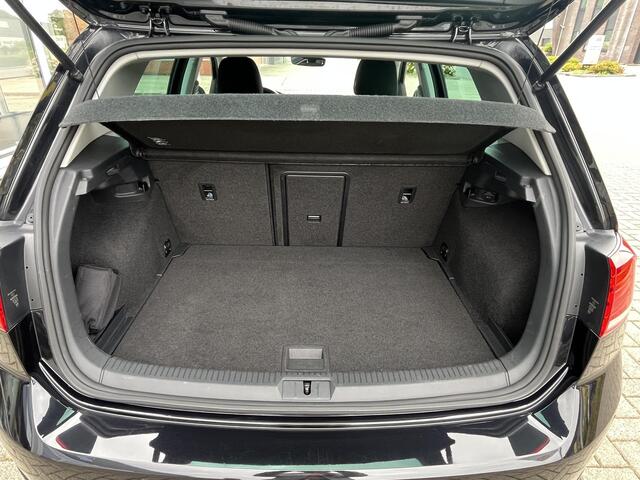 Volkswagen GOLF 1.0 TSI Comfortline | AUTOMAAT | ACC | DAB | PDC voor en achter | Digitaal display | NAP