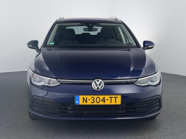 Volkswagen GOLF Variant 1.0 eTSI Life Business | Winterpakket | ACC | Camera| Trekhaak