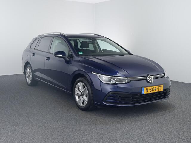Volkswagen GOLF Variant 1.0 eTSI Life Business | Winterpakket | ACC | Camera| Trekhaak