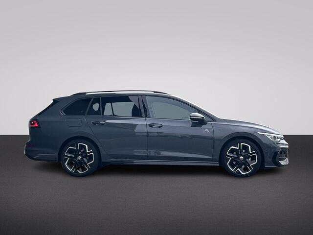 Volkswagen GOLF Variant 1.5 eTSI R-Line Edition