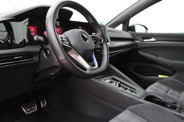 Volkswagen GOLF 1.4 TSI eHybrid 245pk DSG6