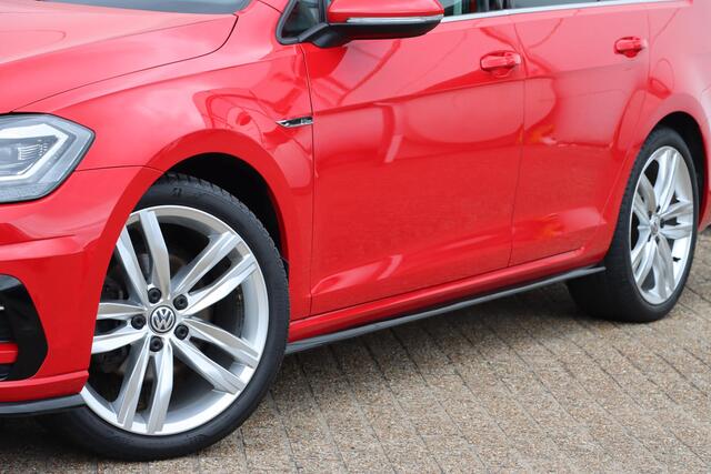 Volkswagen GOLF Variant 1.4 TSI Highline Business R