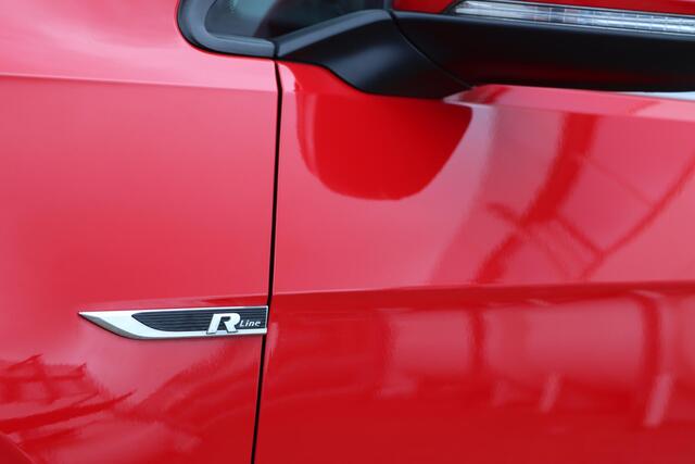 Volkswagen GOLF Variant 1.4 TSI Highline Business R