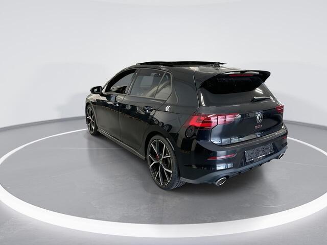 Volkswagen GOLF 2.0 TSI 300pk DSG GTI Clubsport · Panoramadak · Camera · Keyless · Harman Kardon Audio · Head-Up · Apple/Android Car Play · Stoel & Stuurverwarming · 19'' Inch ·